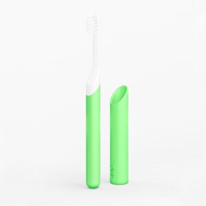 2501_DTC_KidsGITD_2880x2880_Green-1.jpg Kids Glow in the Dark Sonic Toothbrush