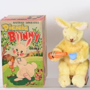 57_059e8882-df01-4cb7-8684-cdb9d6a51a6e.jpg PICNIC BUNNY N ORIGINAL BOX BATTERY OP EXCELLENT COND TESTED WORKS MADE IN JAPAN