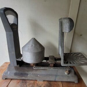 Vintage Exact Weight Scale Type 708-P 5lbs-120lbs Barn Find Country Decor