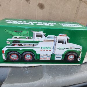 57_18e5c71b-b082-4f29-85db-62bd55a0d507.jpg Hess 2019 Toy Tow Truck Collectible Toy Vehicles Toys Decor