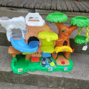Fisher Price Little People Zoo Talkers Tree House Animal Sounds Jungle Play Set