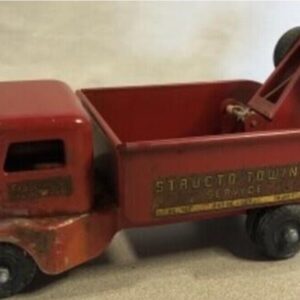 57_2b4d8b3a-0945-42bb-ae67-a3b65c9e9cd2.jpg Pressed steel Structo Towing service tow Truck Wrecker Freeport Illinois 6B27