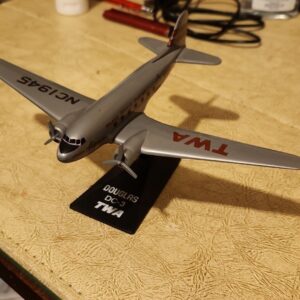 Airplane TWA Airlines Douglas DC-3  Desktop 9" Plastic Model Aircraft