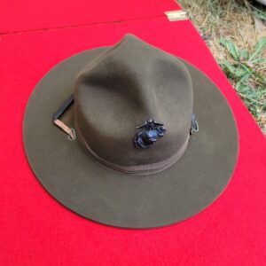Vintage USMC Marine Corps Campaign Felt Hat Sergeant Wood Presentation Case 6 ¾