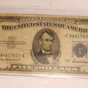 57_531dd0cc-3d9b-4f58-a9c9-2a7bf0d5cee4.jpg silver certificate five dollar 1953 series A blue stampÂ