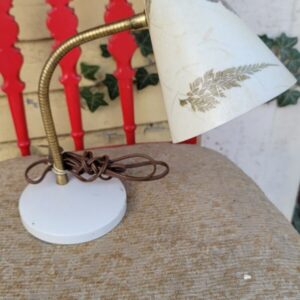 Vintage MCM Gooseneck Desk Lamp White Base W/Ferns & Butterfly Cone Works