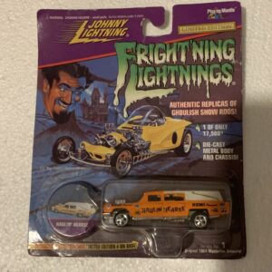 57_6e8aeadb-e9a4-474a-a8d2-c3aa3668948b.jpg Johnny Lightning Frightning Lightnings Original 1964 Mysterion Artwork L51