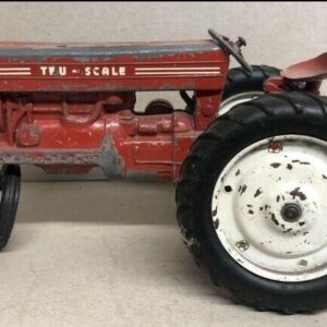 Vintage Tru-Scale 1:16 RED Farm Tractor - Made in USA - Vintage Agriculture