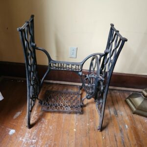 Singer Sewing Machine Treadle Base Antique Cast Iron Pair Legs Table