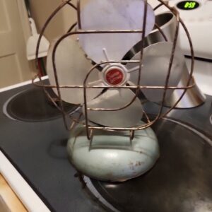 Vintage Super Electric Tabletop Fan-Works