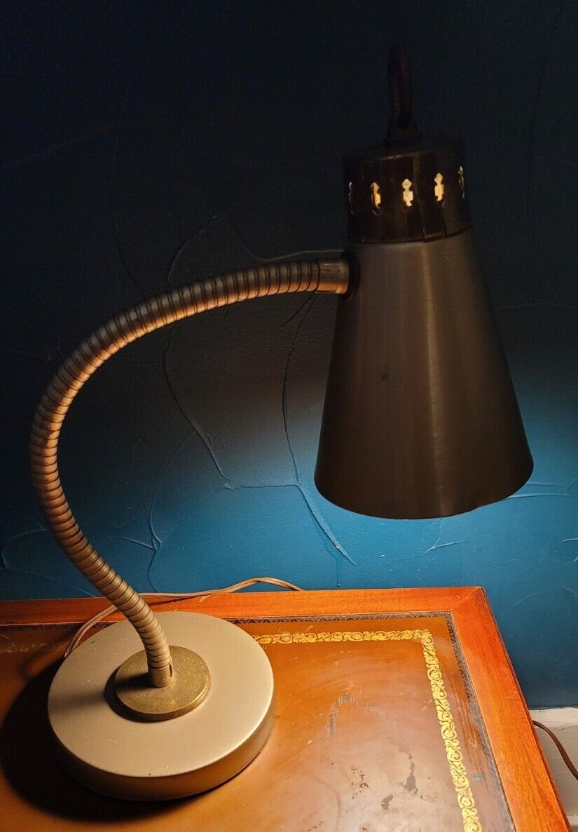 Original Mid-Century Modern Table Lamp Teak Knob