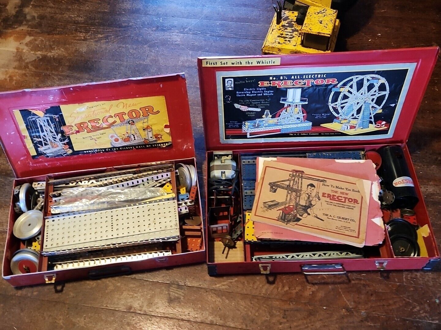 Lot of 2 GILBERT 8 1/2 ALL-ELECTRIC ERECTOR SET VINTAGE Sensational Mack Toys