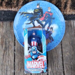 57_ed88df4f-42c6-4bc6-bb24-806c1404fb25.jpg Marvel Captain America 6 Inch Figure Hasbro Plate Collector