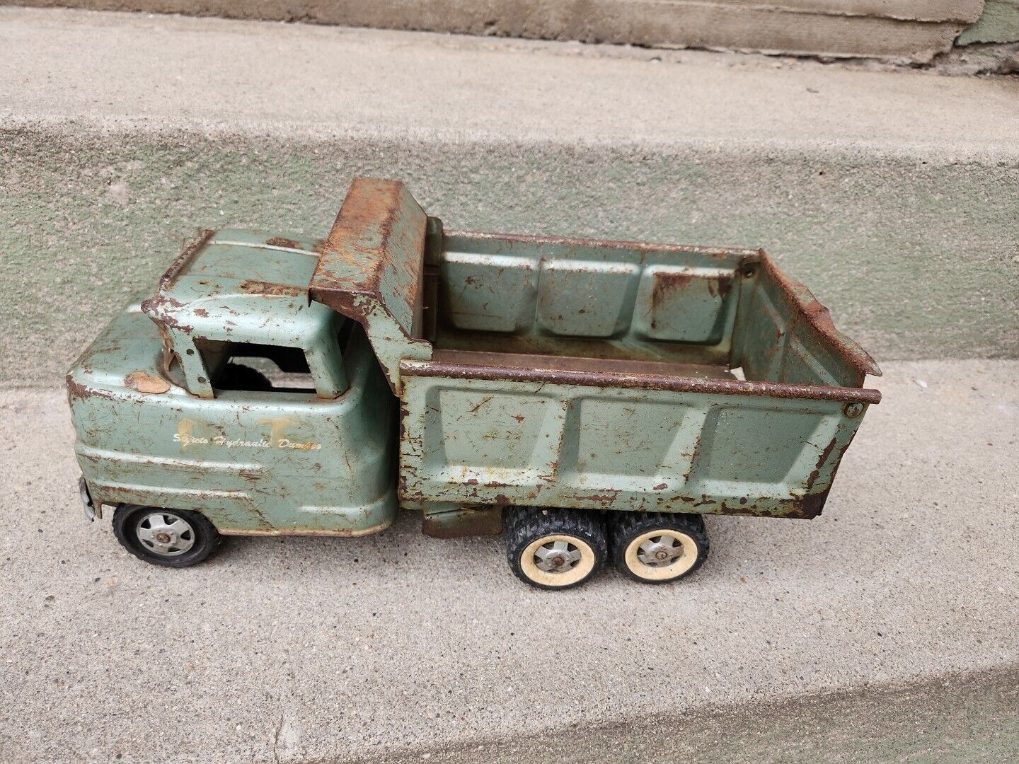 1950s STRUCTO WORKING Hydraulic Dumper Dump Truck Cool Toy