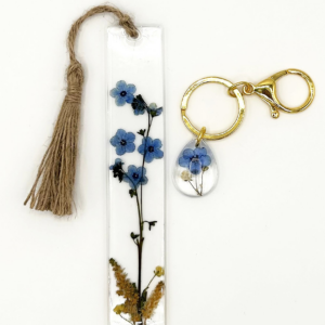617290333.png Pressed Flower Resin Bookmark & Keychain Set