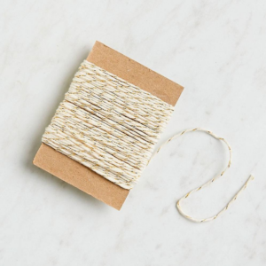 619428641.png Gold Metallic/Natural Twine Card 10yd