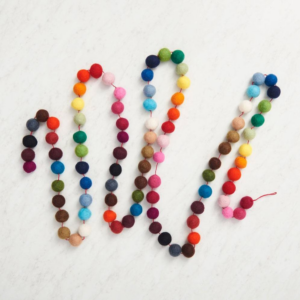 619452969.png Rainbow Felt Pom Garland