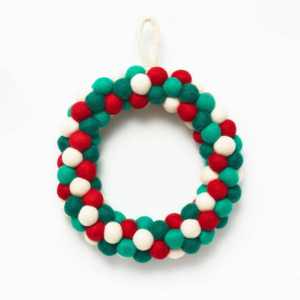 619459100.png Small Traditional Pom Wreath