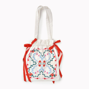 621219942.png Romantic Floral Tote