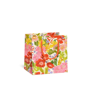 621220482.png SM Our Love Only Grows Gift Bag