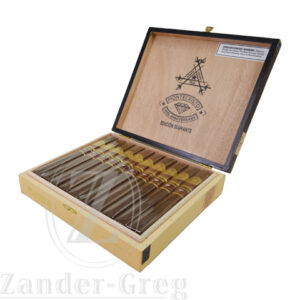MONTE1935ANNEDICIONDIAMANTECHURCHILL.jpg MONTECRISTO 1935 ANNIVERSARY EDICION DIAMANTE CHURCHILL