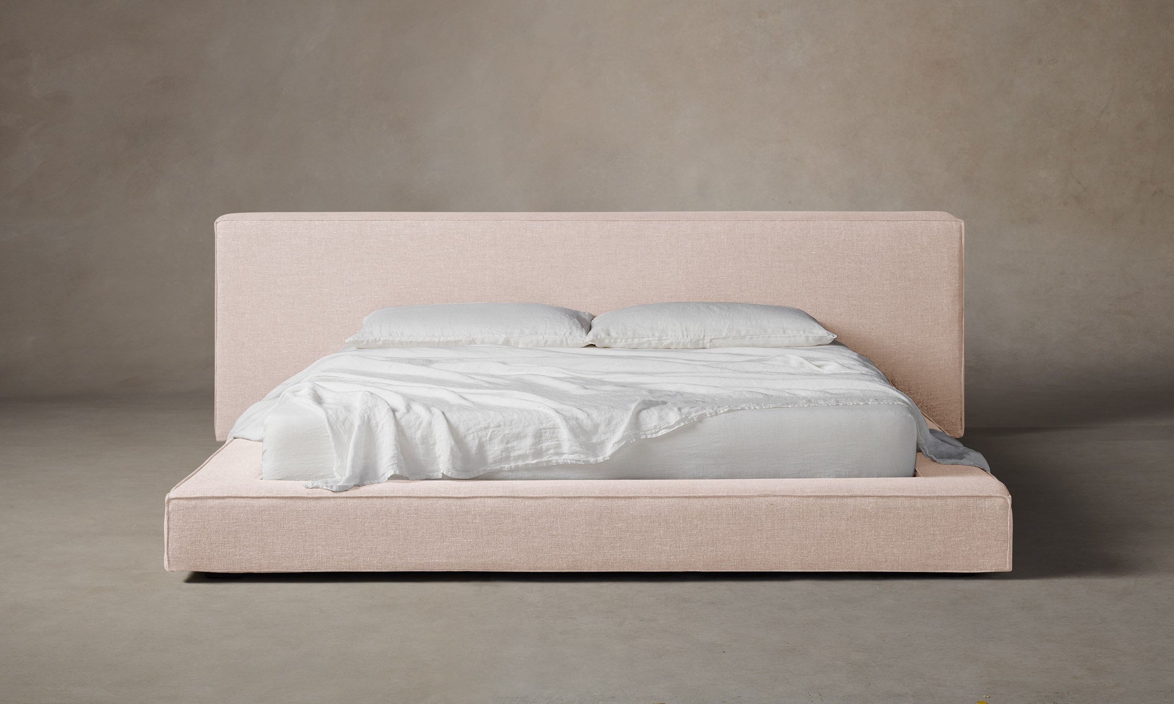 The Eldridge Bed - Heritage Belgian Linen Petal