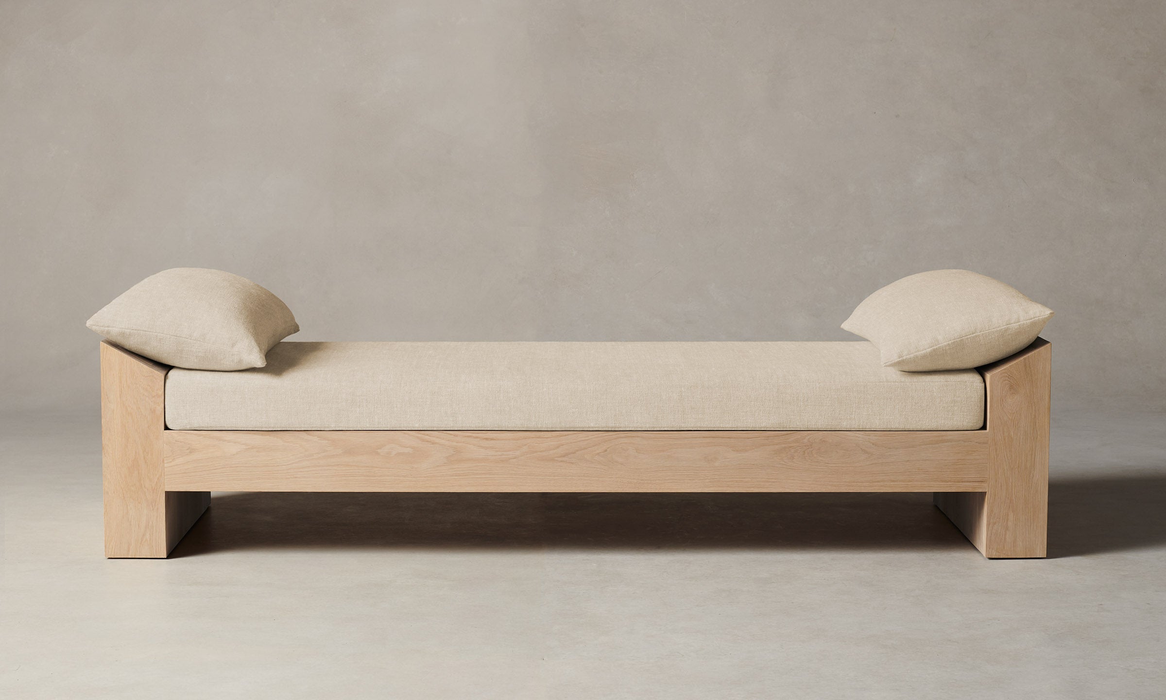 The Montauk Daybed - Heritage Belgian Linen Husk