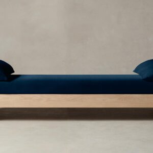 The Montauk Daybed - Mohair Admiral