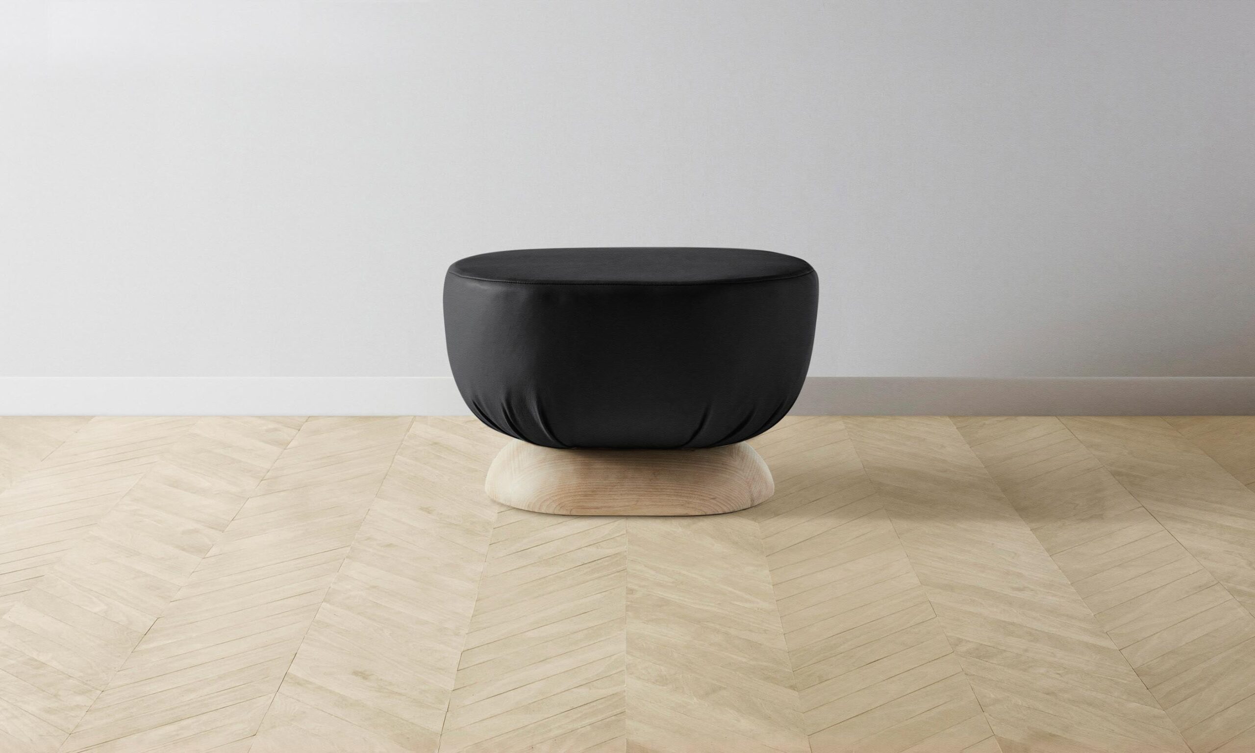 The Mott Stool - Pebbled Leather Ink