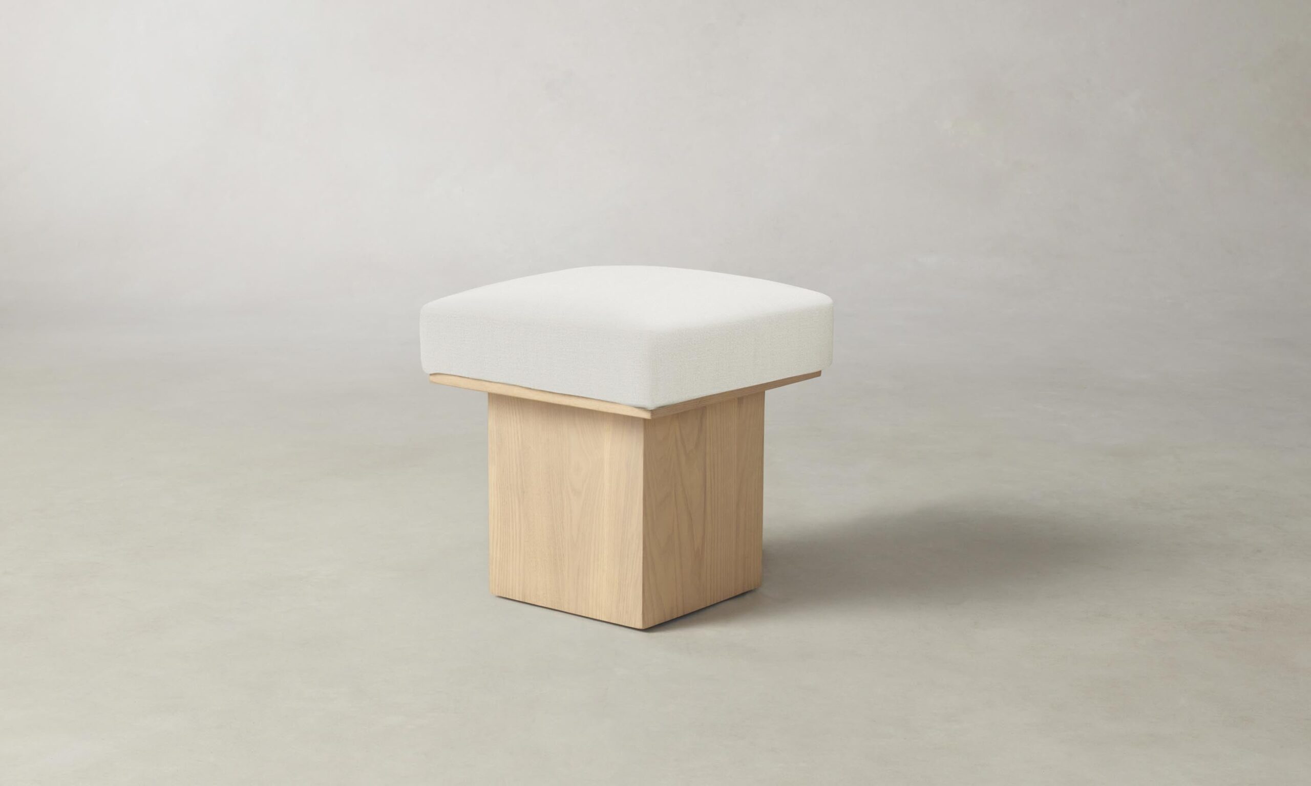 The Mulberry Ottoman - Performance Linen Weave Flour