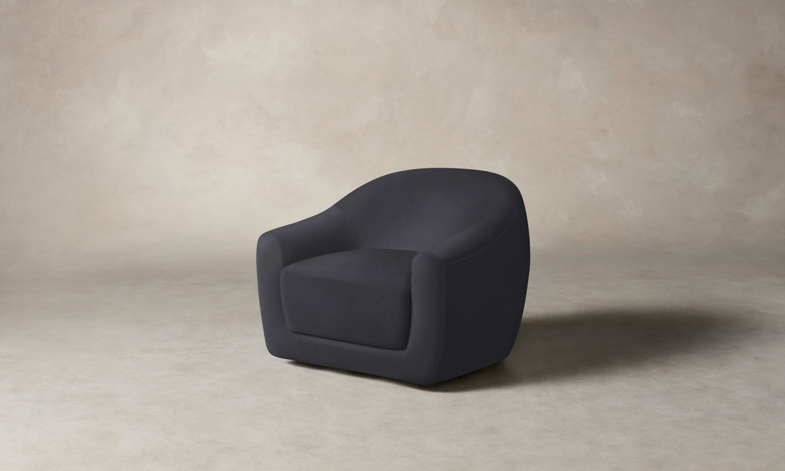 The Oliver Swivel Chair - Performance Velvet Flannel