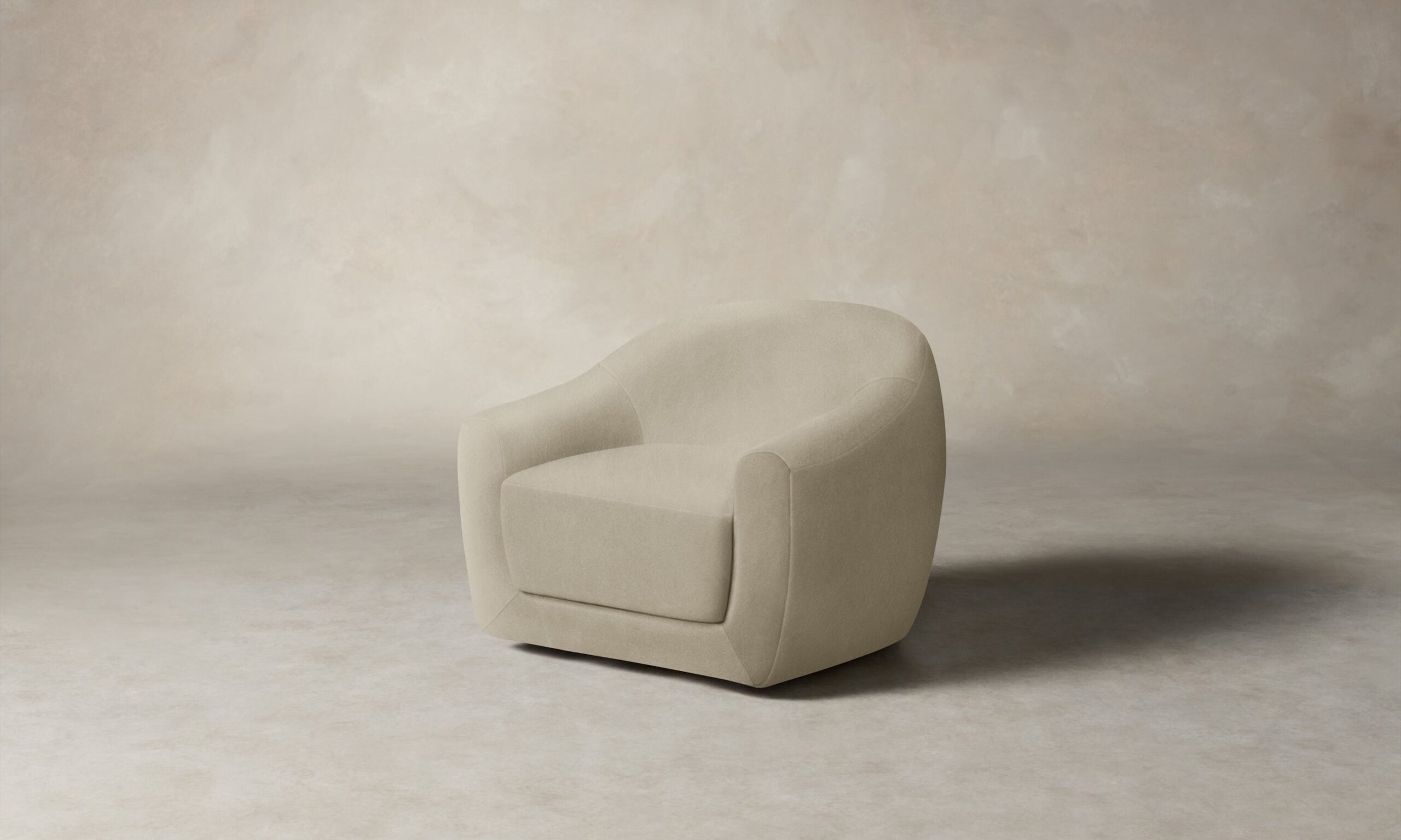 The Oliver Swivel Chair - Tuscan Leather Bisque