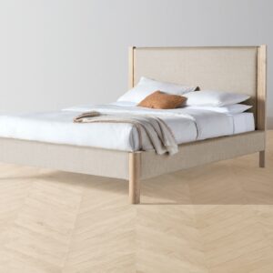 The Thompson Bed - Heritage Belgian Linen Husk